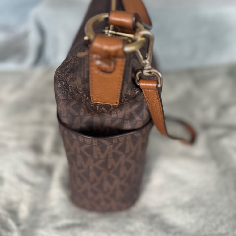 Michael Kors Brown MK Logo Convertible Shoulder Bag - Picture 2 of 9